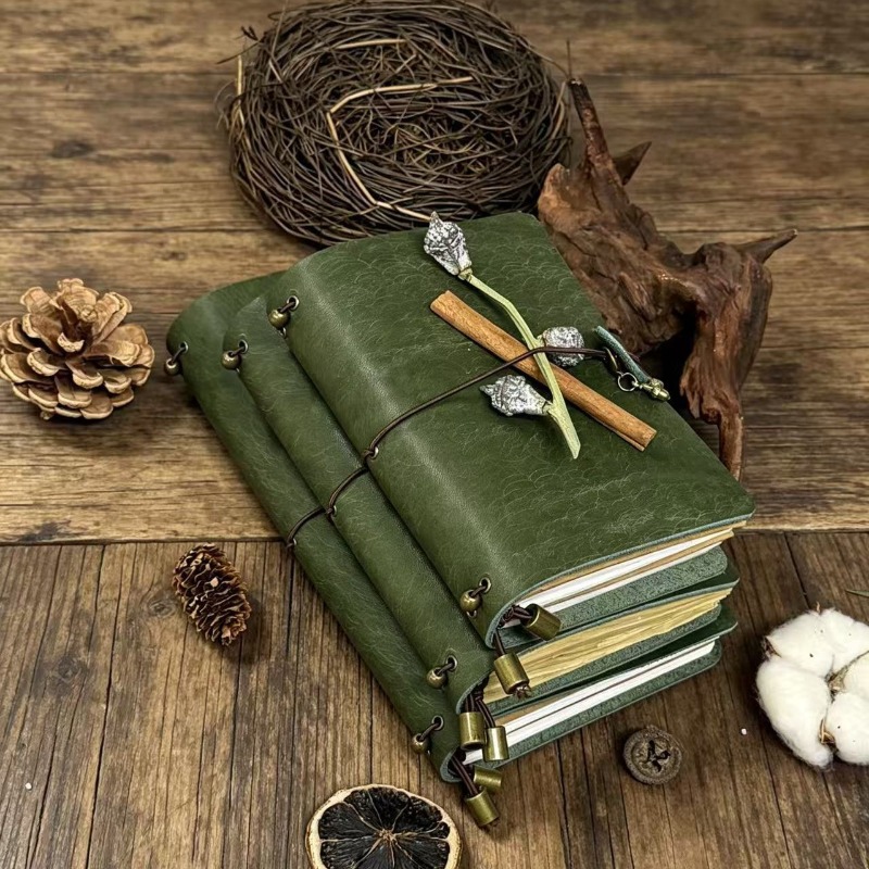 A7 A6 プエブロフォレストグリーン、フロスト加工レザー、 - Vintage Leather Journal Notebook のレビューと価格