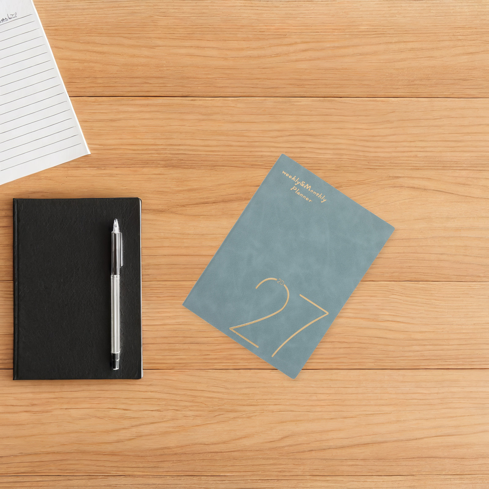 2027年版 週間・月間プランナーノート A5サイズ スパイ - A5 Spiral Dotted Grid Notebook のレビューと価格